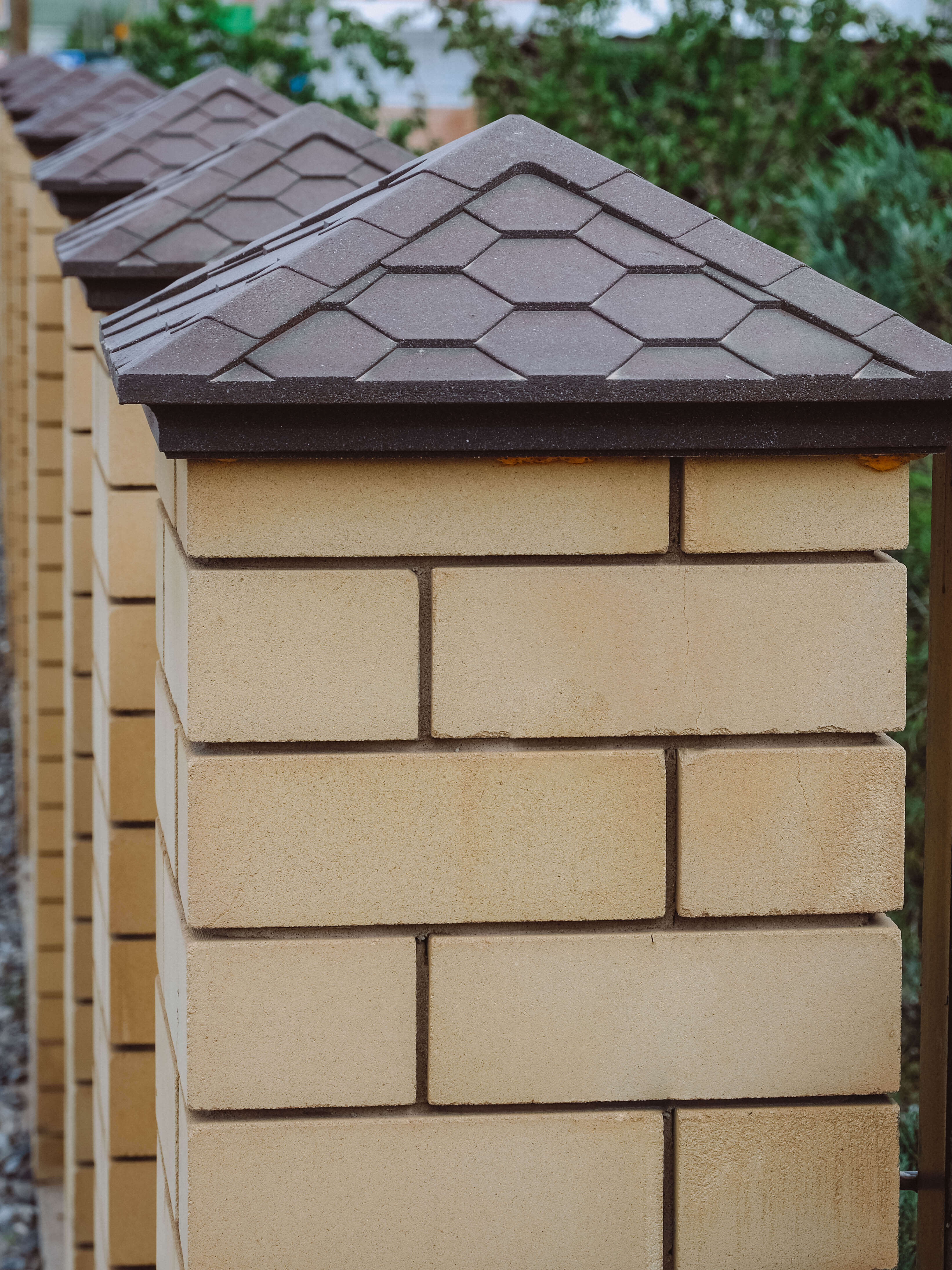 Колпак Zking Эверест Коричневый на столб 1.5х1.5 кирпича (390х390мм) в Ялте фото